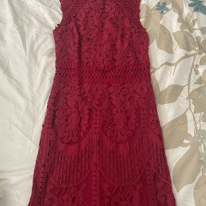 Never worn lace style dressed size small